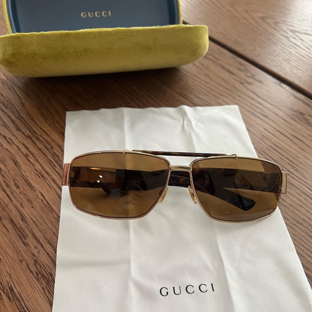 VINTAGE GUCCI SUNGLASSES 2005/2006